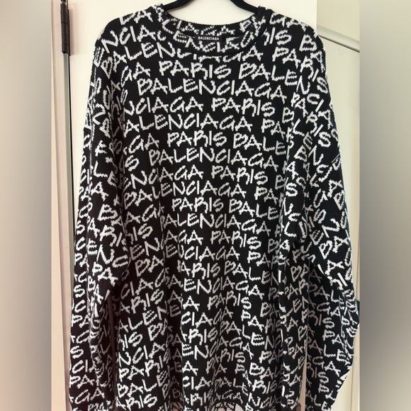 Balenciaga Monochrome Logo Knit - Picture 1 of 4